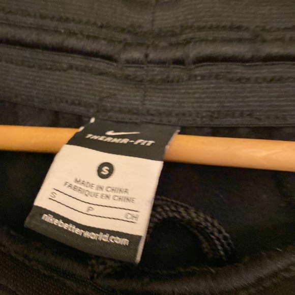 Therma-Fit Nike joggers track pants - Picture 7 of 10